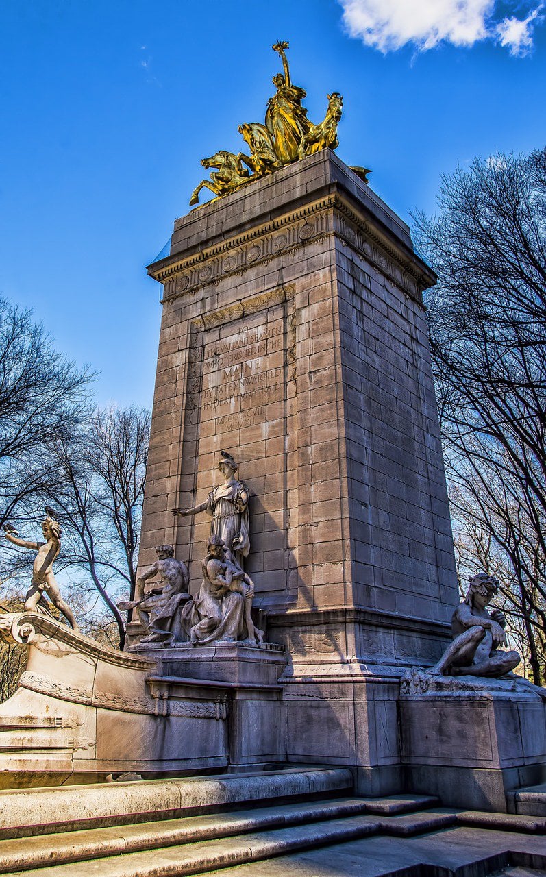 The Maine Monument at the entrance to Central Park from Columbus Circle