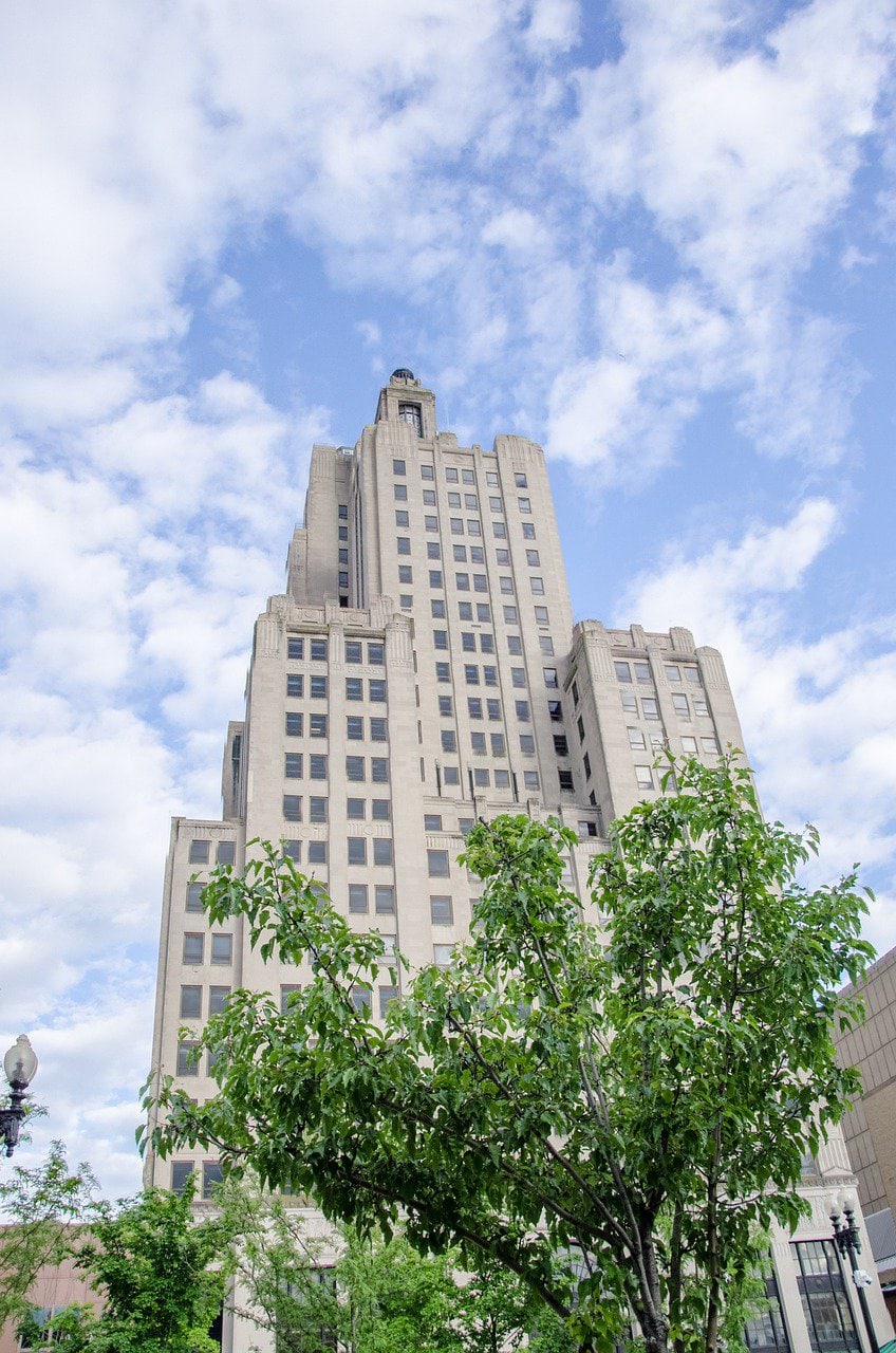 Vintage Skyscraper in Downtown Providence
