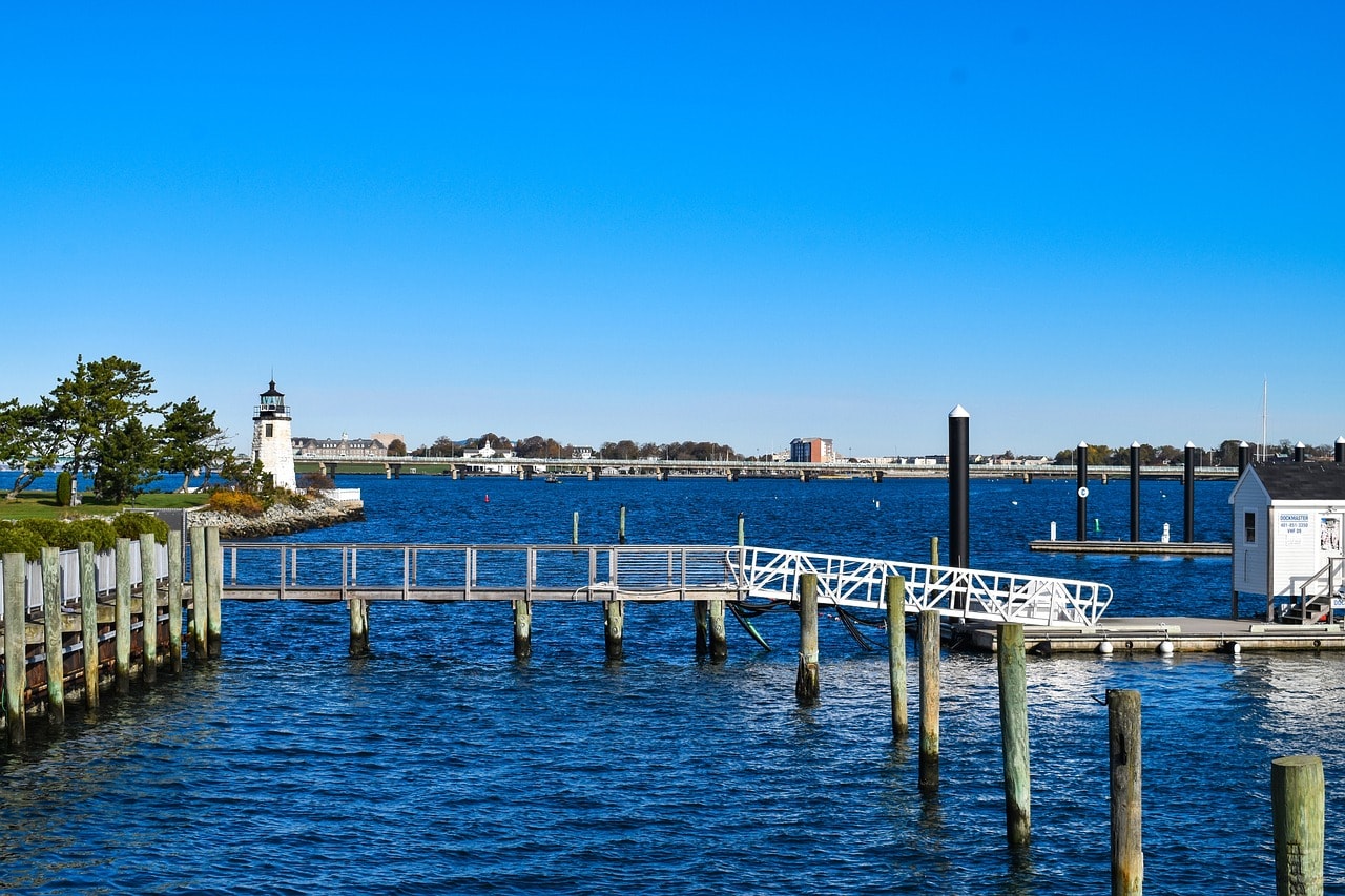 Goat Island Lighthouse in Newport, Rhode Island