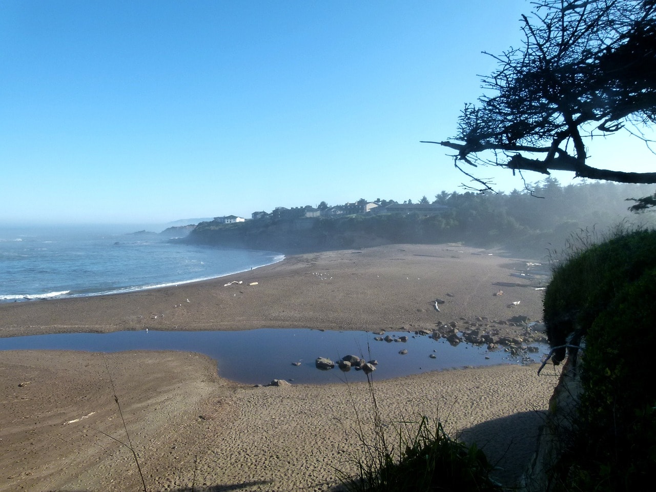 Bailey Beach at the southern tip of the Cliff Walk in Newport