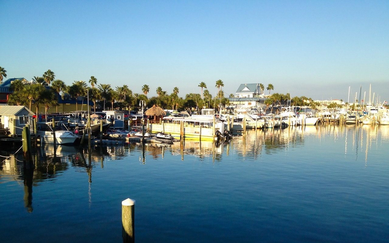 Waterside homes in Clearwater, Florida