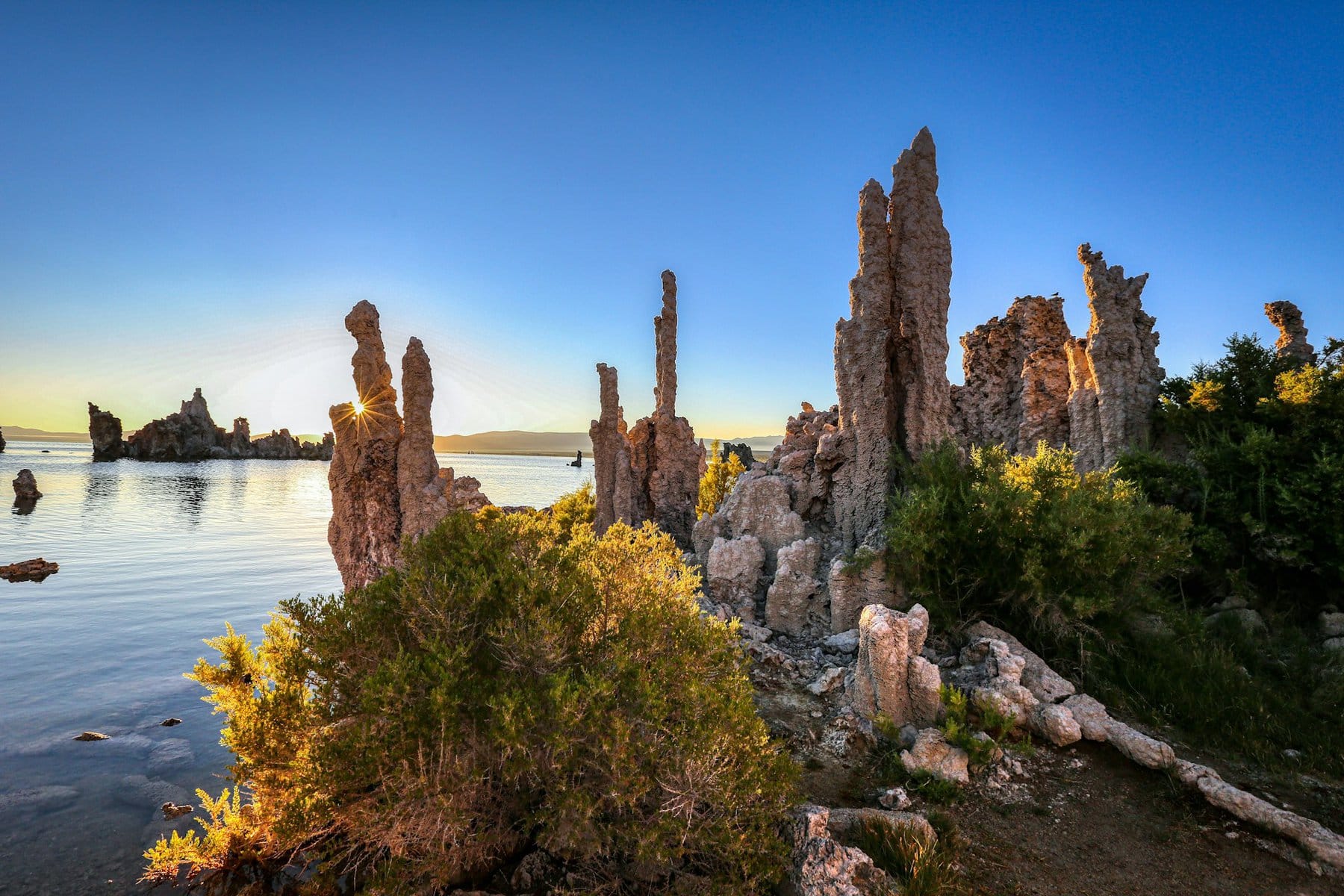 Mono Lake near Yosemite Park
