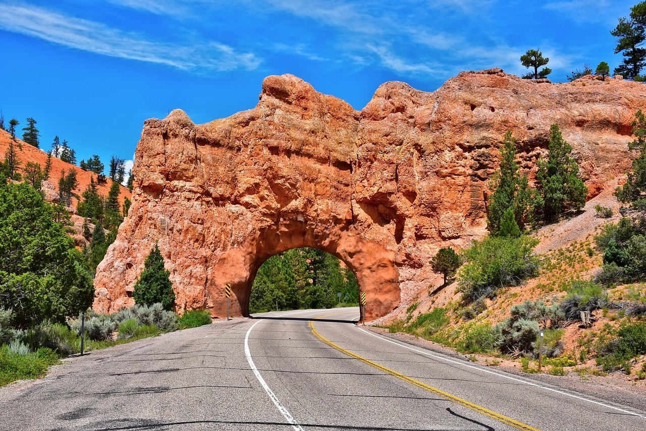 Highway 63 - Bryce Canyon Road in the park