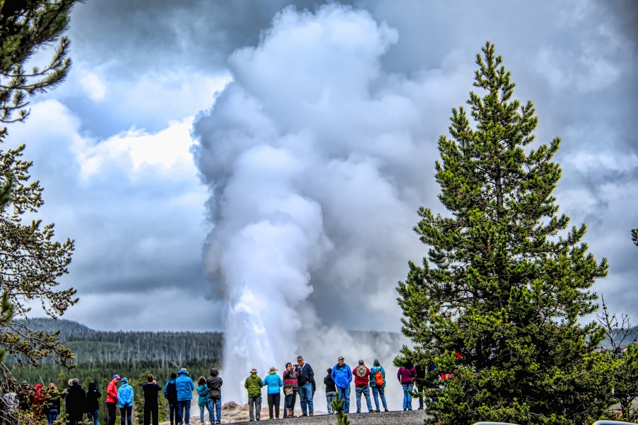 The Old Faithful Geyser in Yellowstone Park