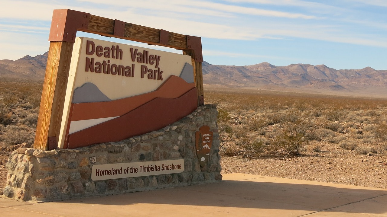 Death Valley Entrance Sign