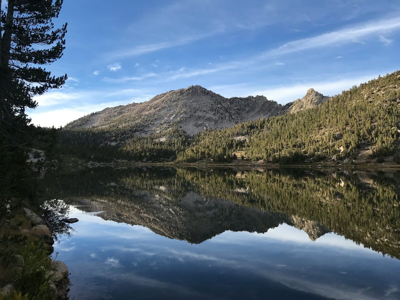 Lake Charlotte in Kings Canyon National Park
