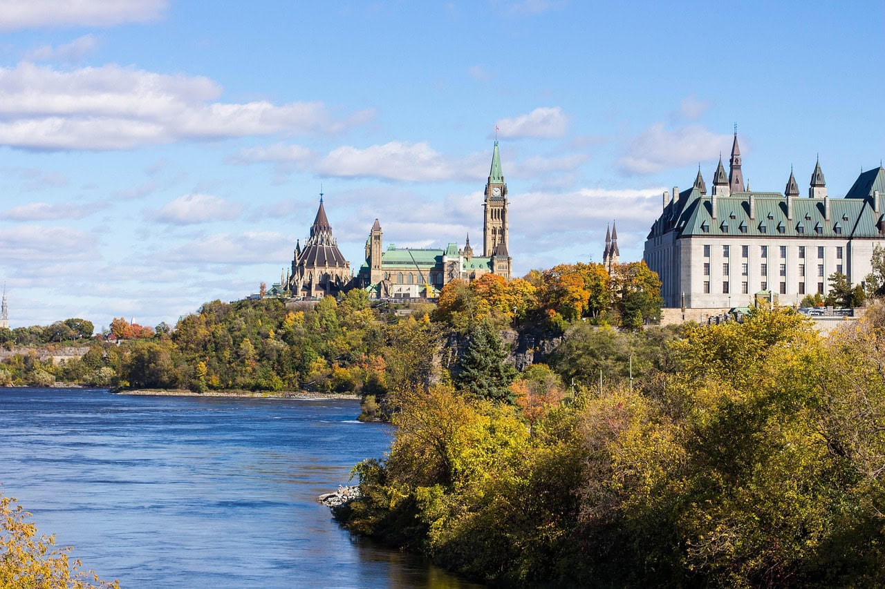 Ottawa River and the Canadian Parliament